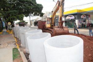 Obras que impedirão alagamentos nas ruas Brilhante e Marechal Floriano são iniciados
